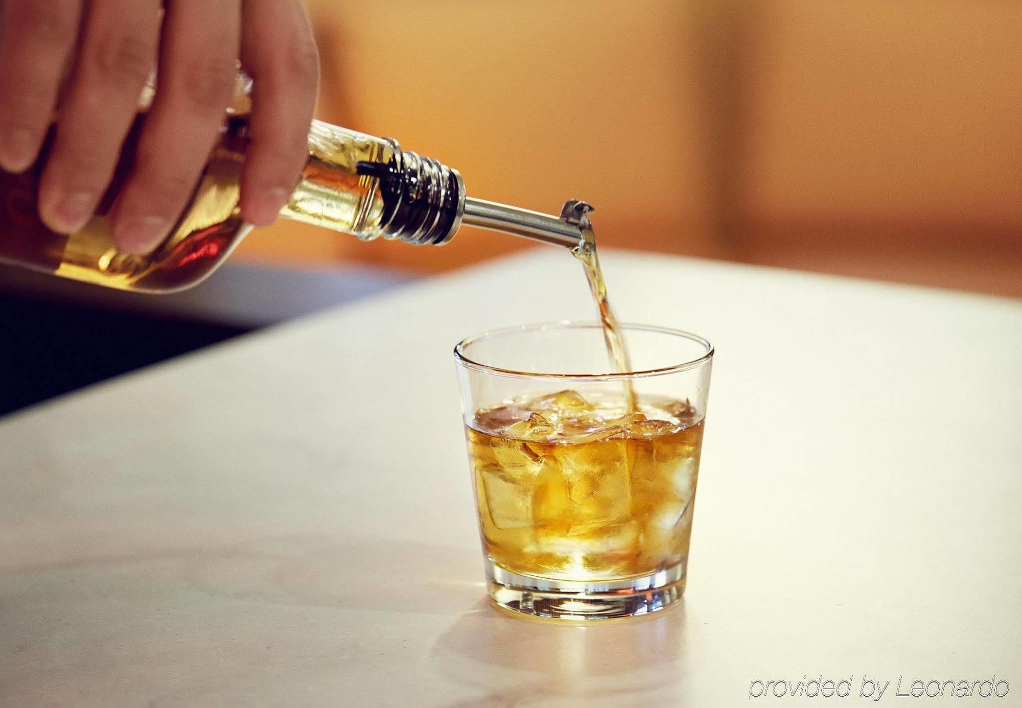 匹兹堡万怡塞特勒斯里奇鲁滨逊酒店 伊姆派瑞尔 外观 照片